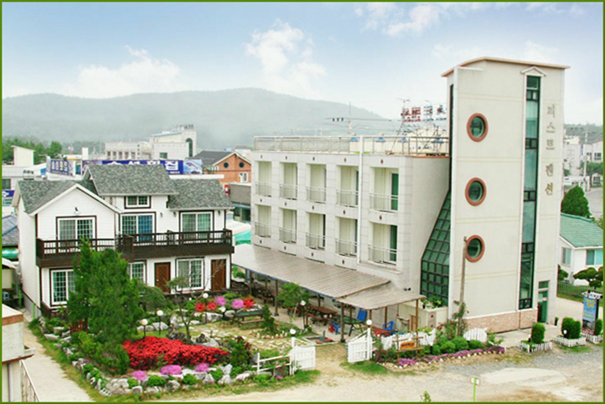 First Pension Тхэан Экстерьер фото